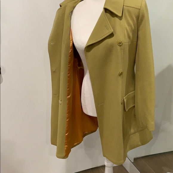 Fall/Winter coat - Picture 8 of 12